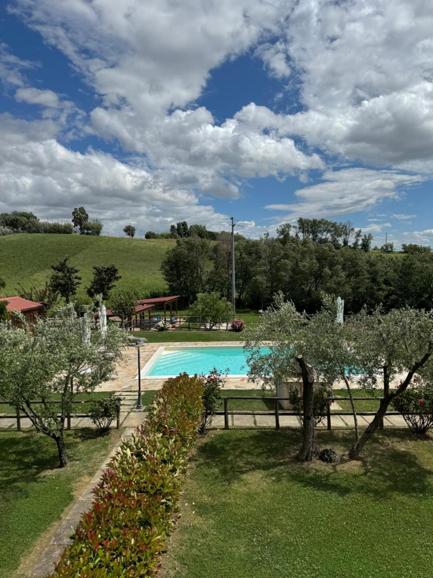Montenovo Country House Ostra Vetere Eksteriør bilde
