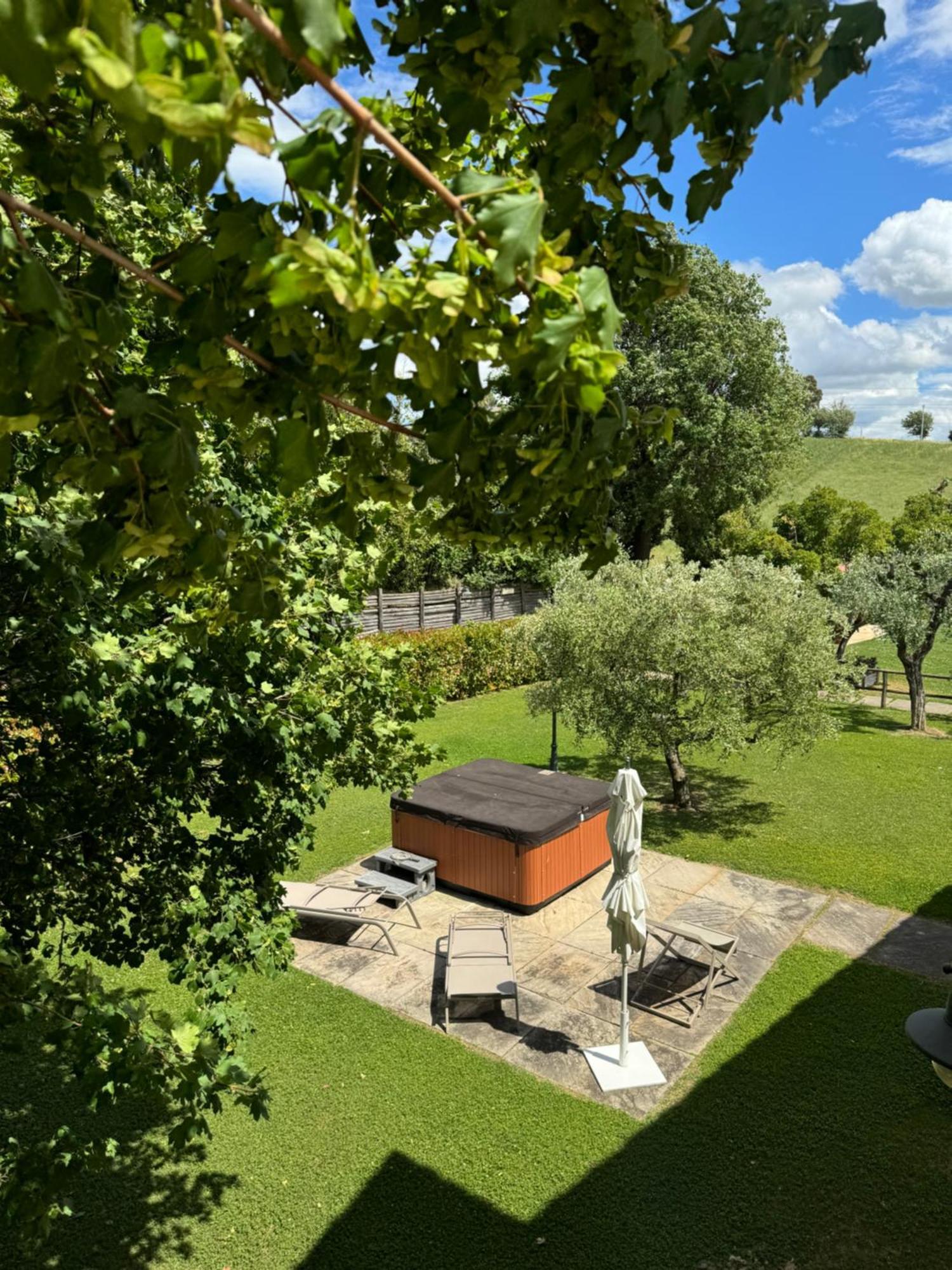 Montenovo Country House Ostra Vetere Eksteriør bilde